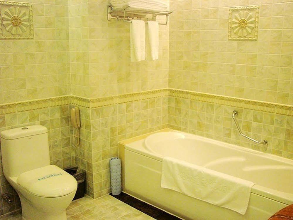 Beijing Huiqiao Hotel Chaoyang  Exterior photo